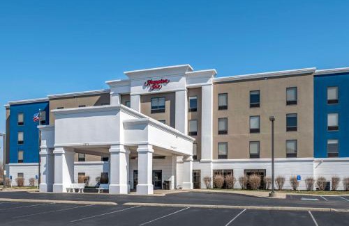 Greenfield Hotel | Hampton Inn Greenfield