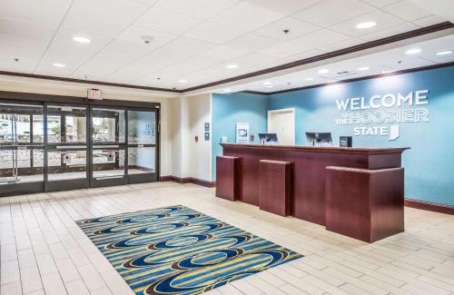 Greenfield Hotel | Hampton Inn Greenfield