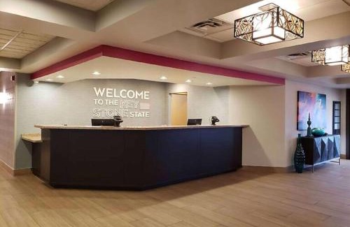 Greensburg Hotel | Hampton Inn Greensburg