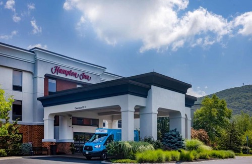 Central Valley Hotel | Hampton Inn Harriman Woodbury