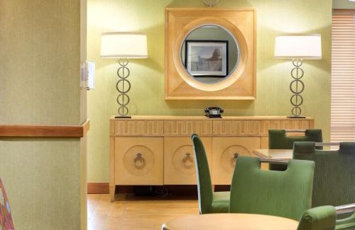 Harrisonburg Hotel | Hampton Inn Harrisonburg - University
