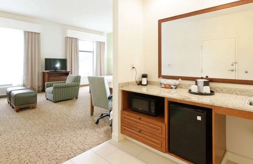 Hickory Hotel | Hampton Inn Hickory