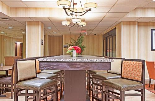 Barboursville Hotel | Hampton Inn Huntington/Barboursville