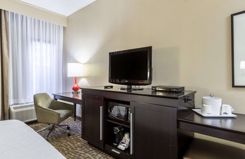Pearl Hotel | Hampton Inn Jackson/Pearl-International Airport