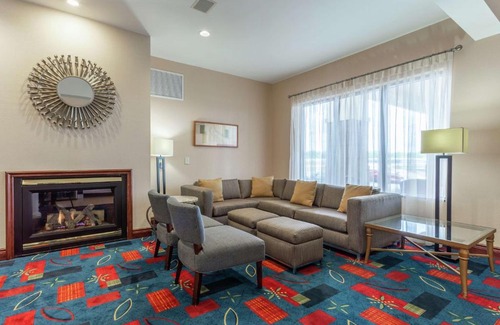 Jefferson City Hotel | Hampton Inn Jefferson City at Capital Mall