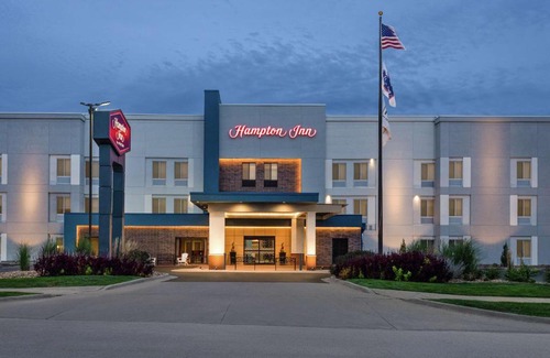 Blue Springs Hotel | Hampton Inn Kansas City Blue Springs