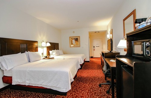 Kingston Hotel | Hampton Inn Kingston
