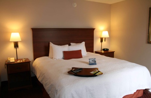 Laurinburg Hotel | Hampton Inn Laurinburg