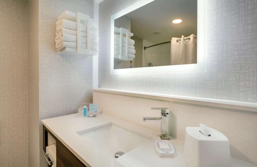 Lebanon Hotel | Hampton Inn Lebanon