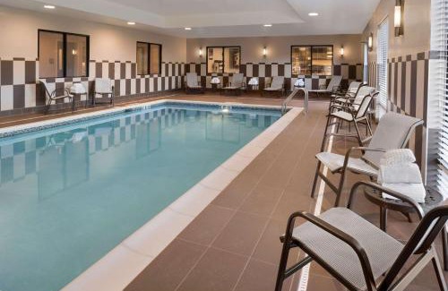 Highlands Hotel | Hampton Inn Lincoln Airport, Ne
