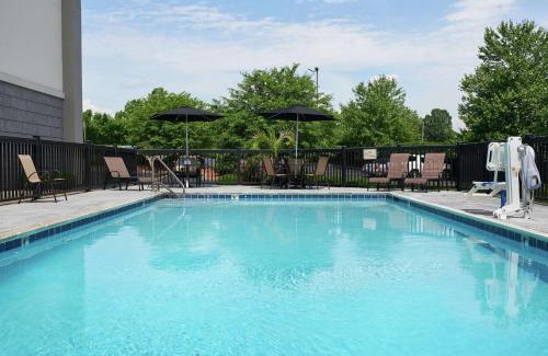 Hillview Hotel | Hampton Inn Louisville/I-65/Brooks Road