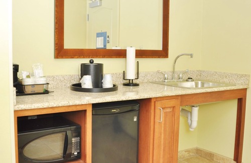 Macomb Hotel | Hampton Inn Macomb