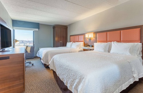 Madison Hotel | Hampton Inn Madison East Towne Mall Area