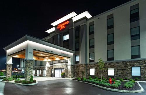 Madison Hotel | Hampton Inn Madison, OH
