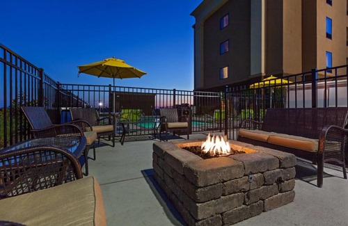 Marion Hotel | Hampton Inn Marion