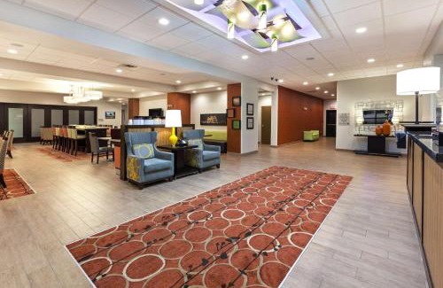 Marion Hotel | Hampton Inn Marion