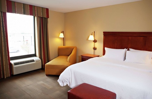 Martin Hotel | Hampton Inn Martin