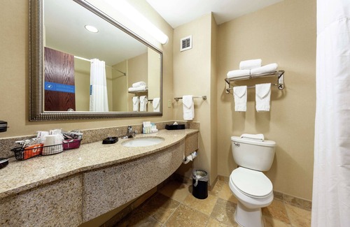 Inwood Hotel | Hampton Inn Martinsburg South-Inwood