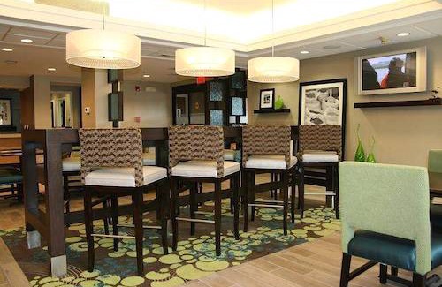 Mebane Hotel | Hampton Inn Mebane
