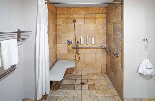 Miami Hotel | Hampton Inn Miami