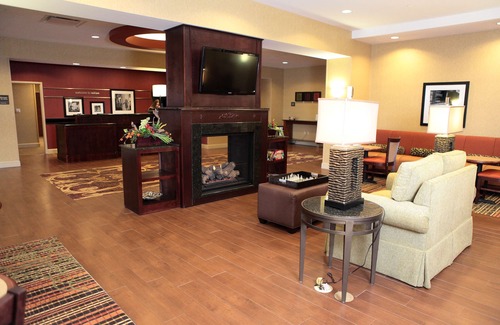 Milan Hotel | Hampton Inn Milan TN