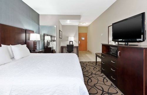 Frenchtown Township Hotel | Hampton Inn Monroe