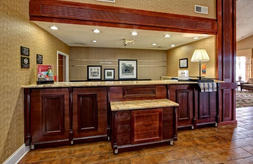 Morristown Hotel | Hampton Inn Morristown