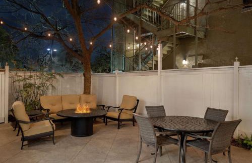 Touro Hotel | Hampton Inn New Orleans/St.Charles Ave