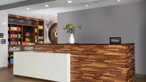 Wickatunk Hotel | Hampton Inn Old Bridge NJ