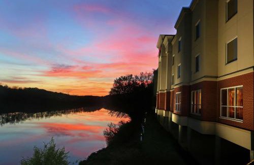 Owego Hotel | Hampton Inn Owego