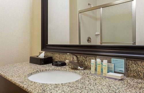 Ozark Hotel | Hampton Inn Ozark