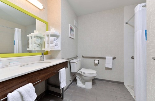 Port Lagoon Hotel | Hampton Inn Panama City Beach