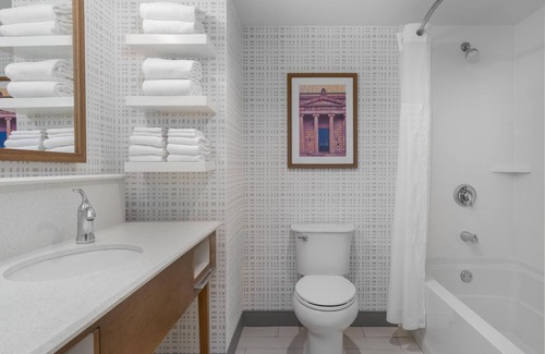 Pawtucket Hotel | Hampton Inn Pawtucket
