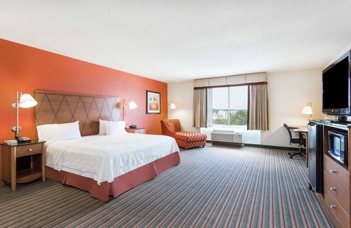 Colonial Heights Hotel | Hampton Inn Petersburg-Southpark Mall