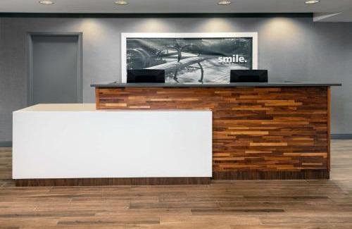 Colonial Heights Hotel | Hampton Inn Petersburg - Southpark Mall