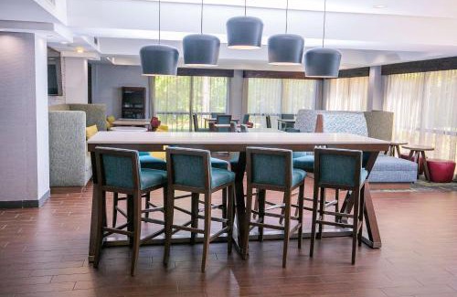 Counce Hotel | Hampton Inn Pickwick Dam-At Shiloh Falls