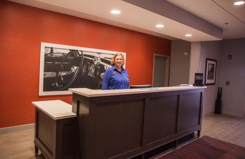 Pontiac Hotel | Hampton Inn-Pontiac