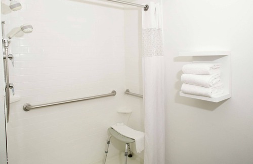 Portage Hotel | Hampton Inn Portage