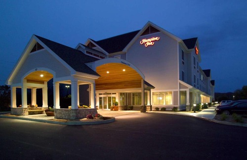East Haven  Rutland County Hotel | Hampton Inn Rutland/Killington
