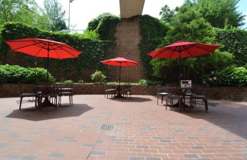 Salem Hotel | Hampton Inn Salem East - Electric Road