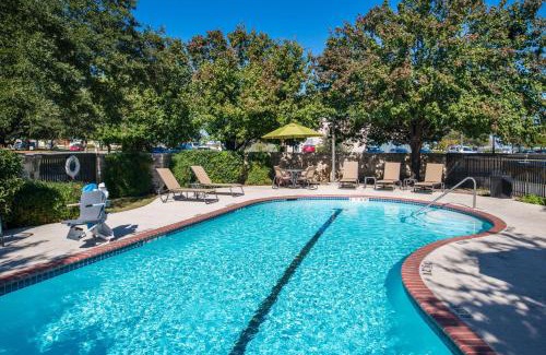 North San Antonio - SAT Hotel | Hampton Inn San Antonio Stone Oak