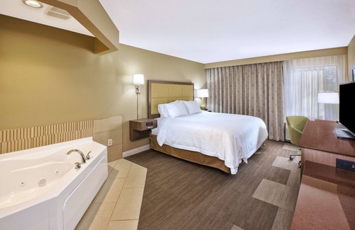 Sault Ste. Marie Hotel | Hampton Inn Sault Ste Marie