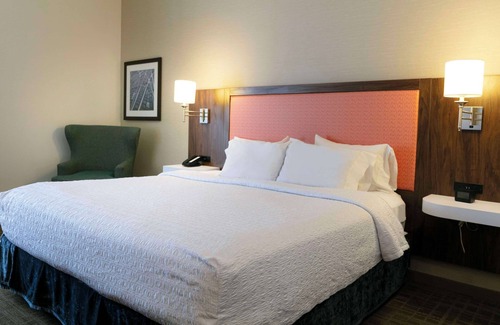Moosic Hotel | Hampton Inn Scranton at Montage Mountain
