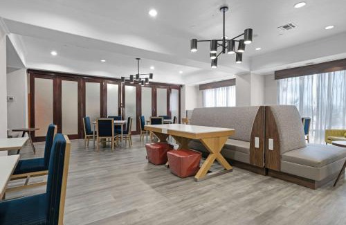 Seguin Hotel | Hampton Inn Seguin