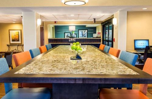 Drayton Hotel | Hampton Inn Spartanburg Hotel