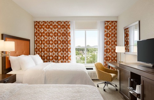 St. Albans Hotel | Hampton Inn St. Albans