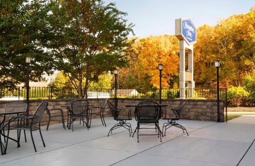 Stafford Hotel | Hampton Inn Stafford/Quantico-Aquia