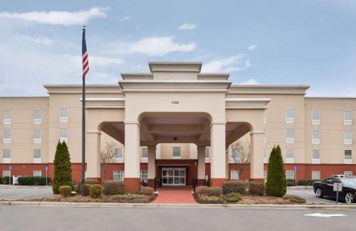 Statesville Hotel | Hampton Inn Statesville