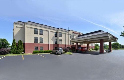 Mongo Hotel | Hampton Inn Sturgis