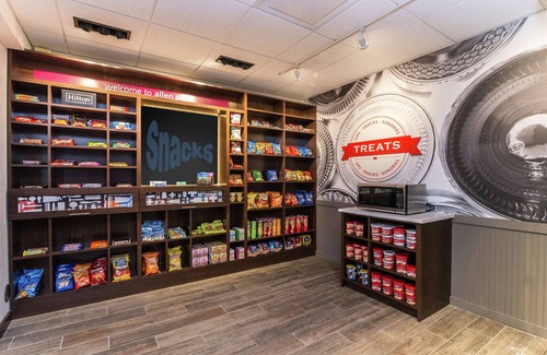Allen Park Hotel | Hampton Inn & Suites Allen Park